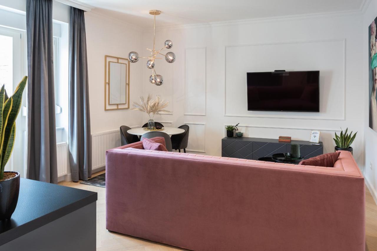 Candy Ballerina No 1 Center - Positon Lux Apartment *